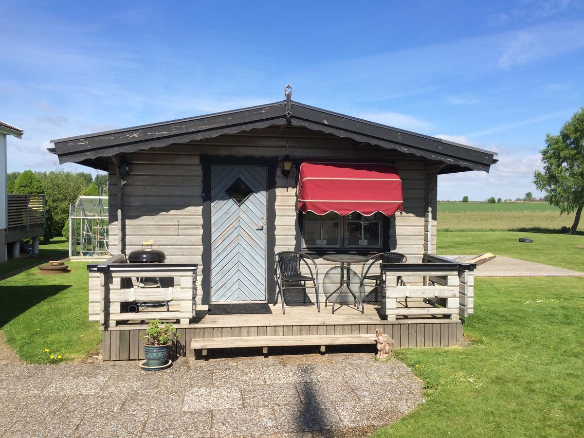 Lillstugan Falkoepingsvaegen Broddetorp Exterior foto